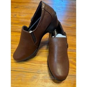 Marbella‎ Slip On Loafers Size 9